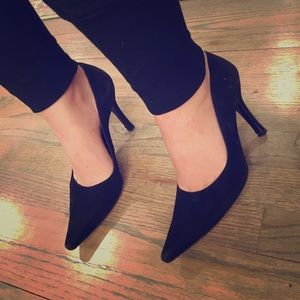 Stuart Weitzman black suede pumps